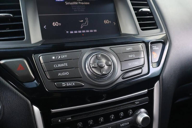 2019 Nissan Pathfinder S