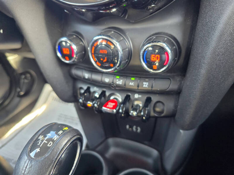 2015 MINI Hardtop 2 Door Cooper