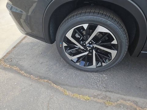 2025 Mitsubishi Outlander PHEV SEL