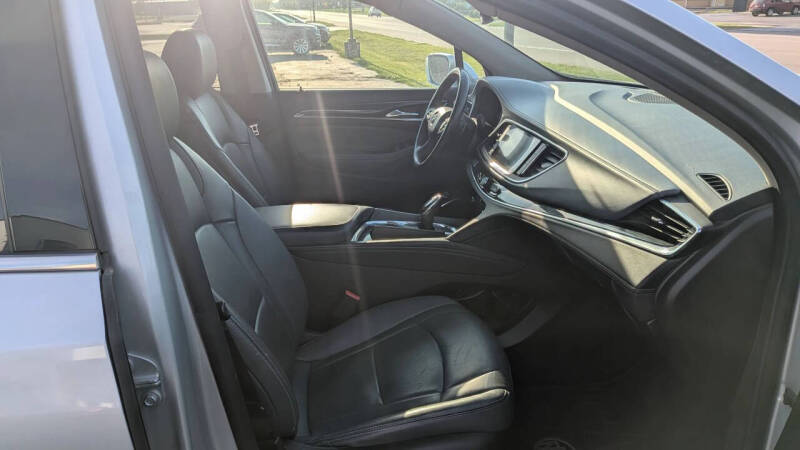2019 Buick Enclave Essence