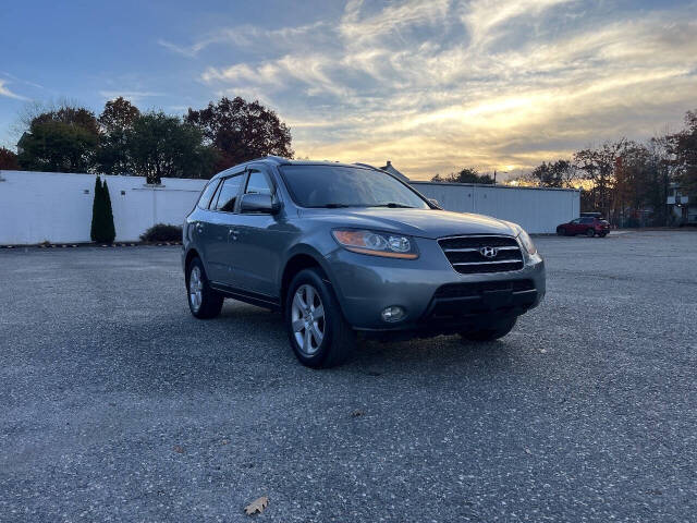 2008 Hyundai SANTA FE for sale at Kanar Auto Sales LLC in Springfield, MA