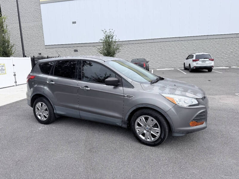 2014 Ford Escape S