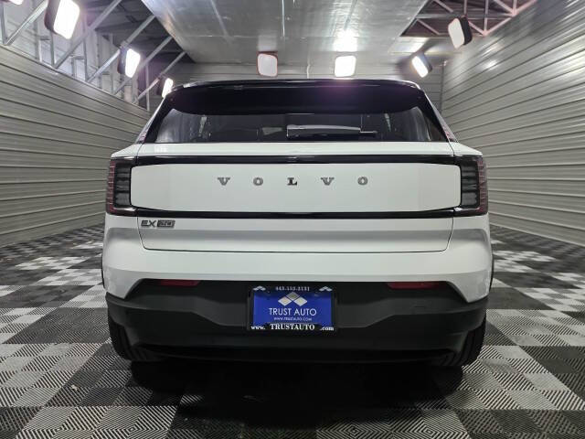 2025 Volvo EX30 Twin Plus