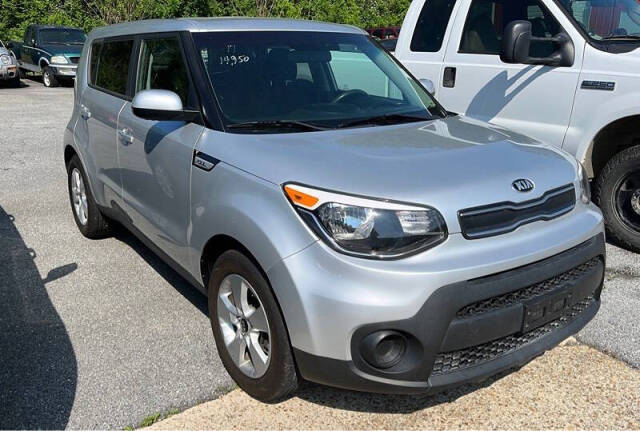 2017 Kia Soul Base's photo