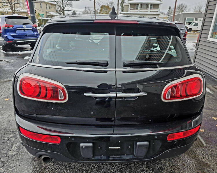 2017 MINI Clubman Cooper