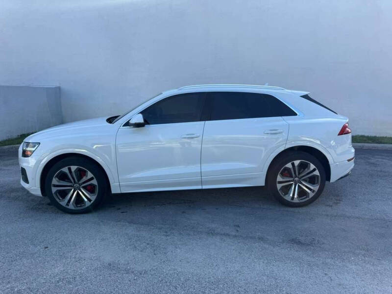 2019 Audi Q8 quattro Premium Plus 55 TFSI