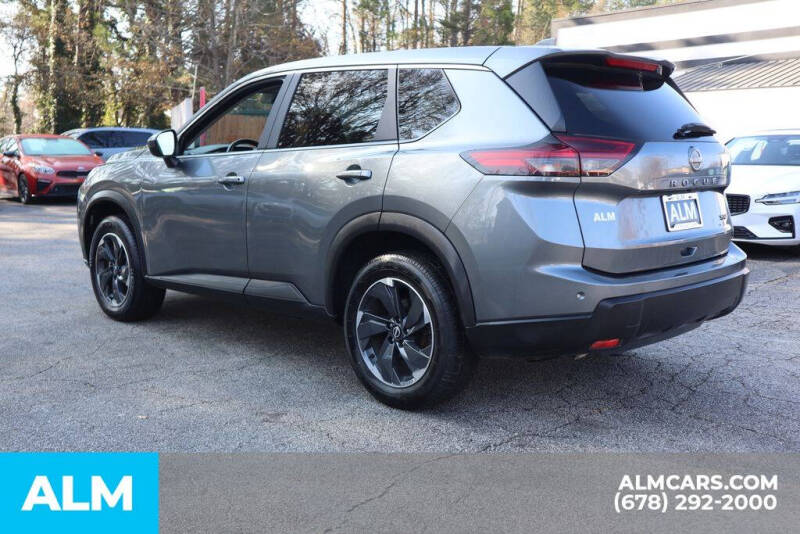 2024 Nissan Rogue SV