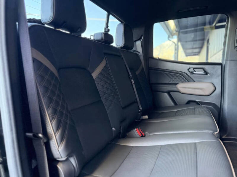 2023 GMC Canyon Denali