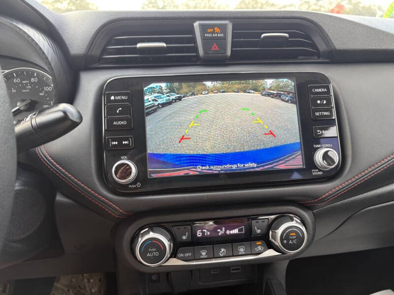 2024 Nissan Versa SR