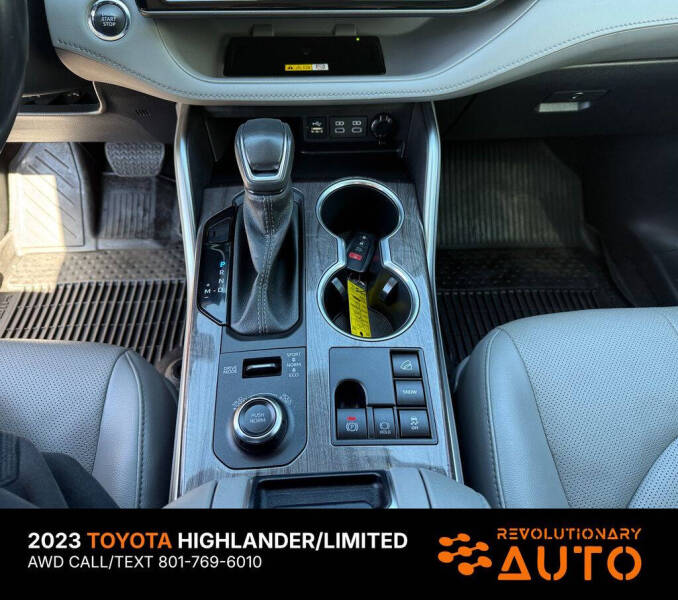 2023 Toyota Highlander Limited