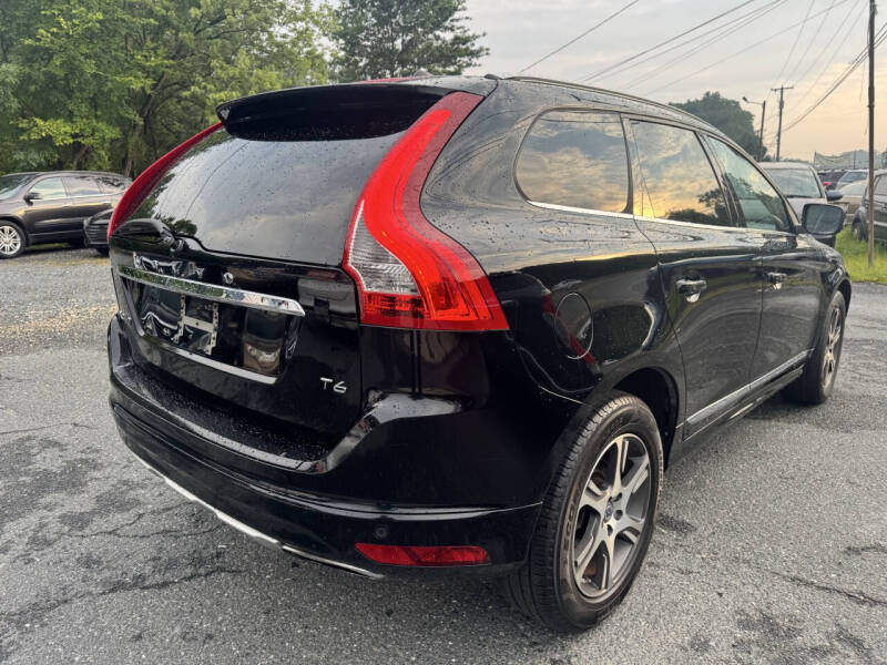 2015 Volvo XC60 T6 Drive-E Platinum