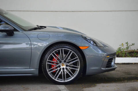 2025 Porsche 718 Cayman S