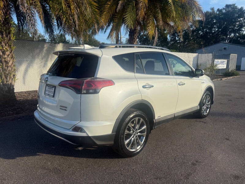 2017 Toyota RAV4 Hybrid Limited