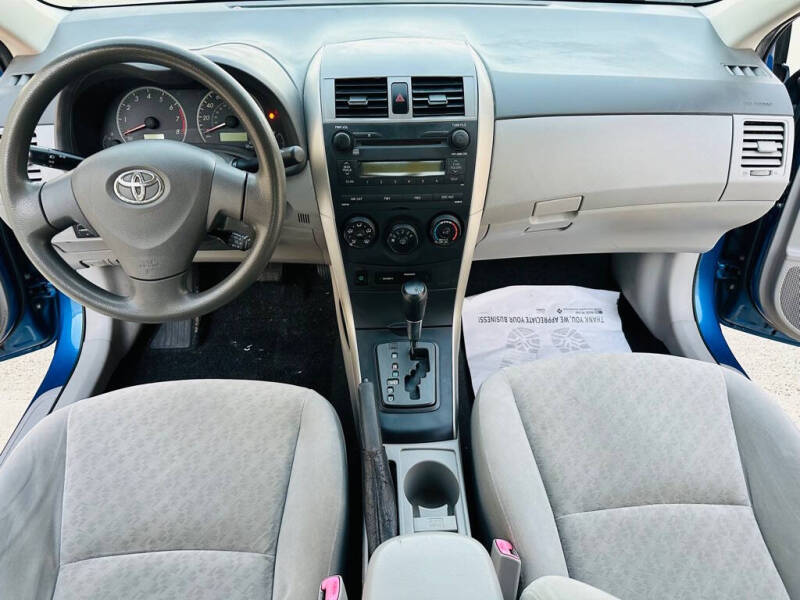 2009 Toyota Corolla LE