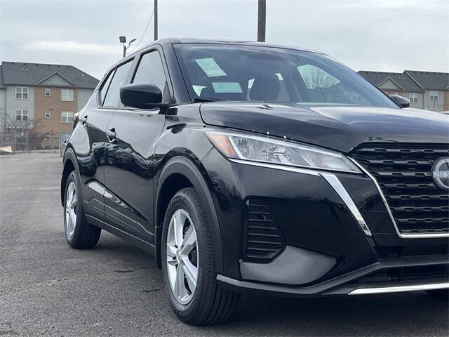 2025 Nissan Kicks Play S