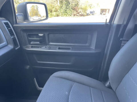 2019 RAM 1500 Classic Express