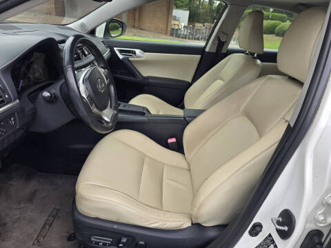 2012 Lexus CT 200h