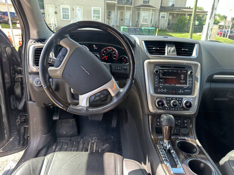 2015 GMC Acadia Denali