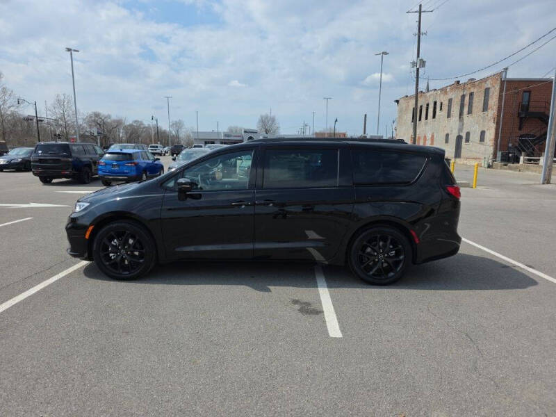 2026 Chrysler Pacifica Limited