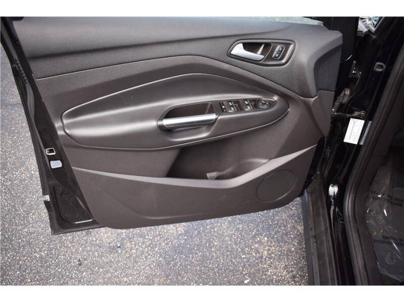 2017 Ford C-MAX Hybrid SE