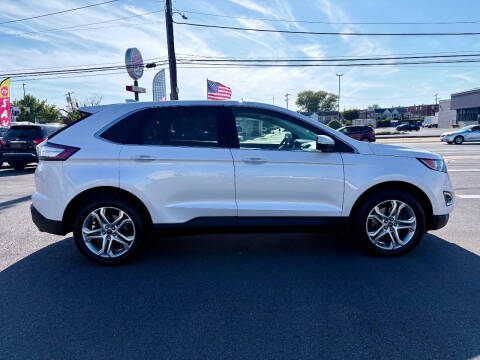 2017 Ford Edge Titanium