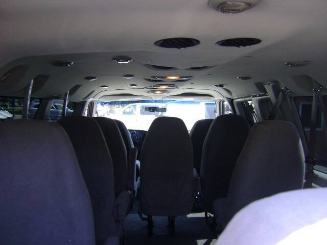 2007 Ford E-Series E-350 SD XLT
