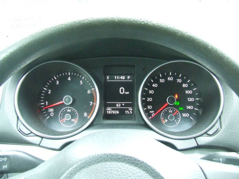 2011 Volkswagen Golf 2.5L PZEV