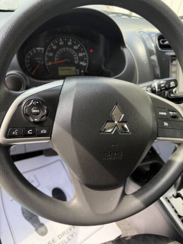 2024 Mitsubishi Mirage ES