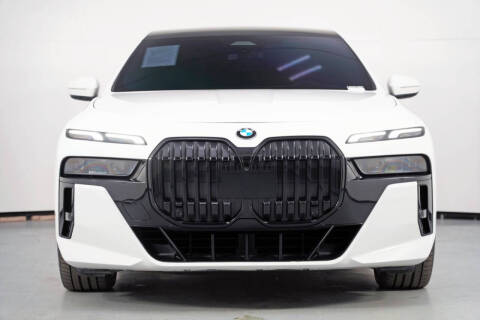 2023 BMW 7 Series 740i