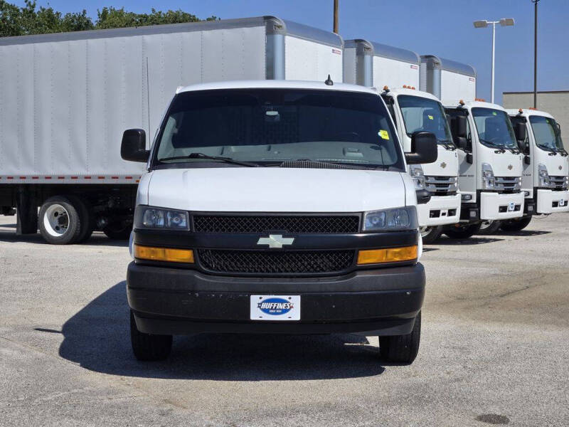 2021 Chevrolet Express 2500