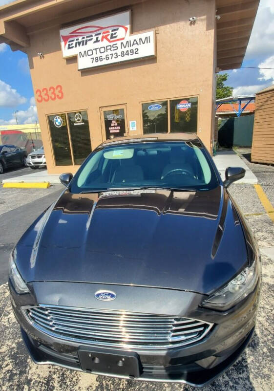 2017 Ford Fusion SE's photo