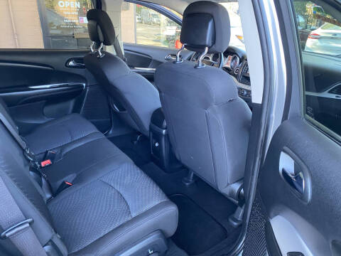 2017 Dodge Journey SE