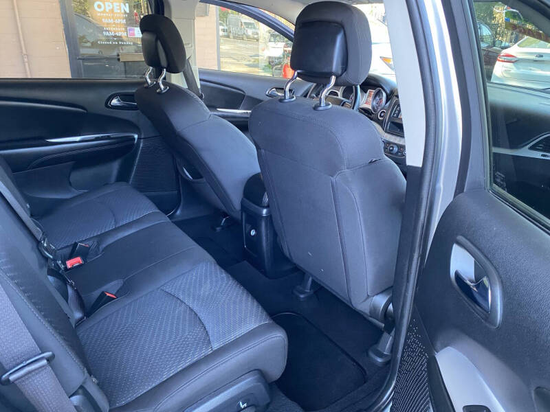 2017 Dodge Journey SE