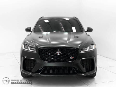 2022 Jaguar F-PACE SVR
