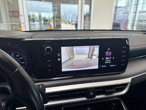 2023 Kia K5