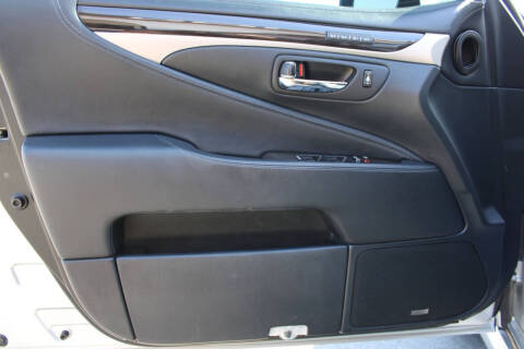 2014 Lexus LS 460