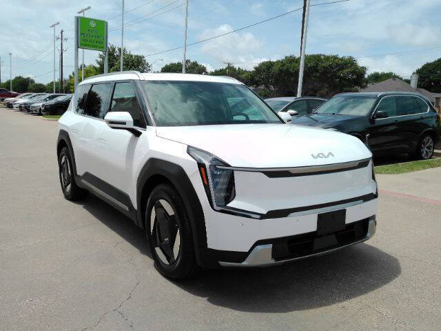 2025 Kia EV9 Wind