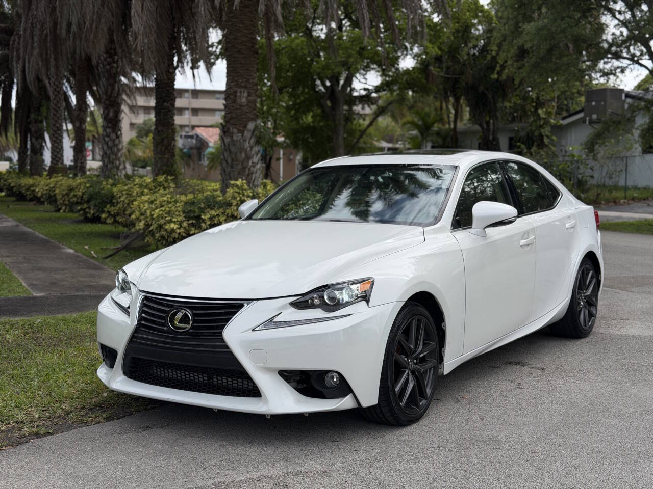2014 Lexus IS - $11,900
