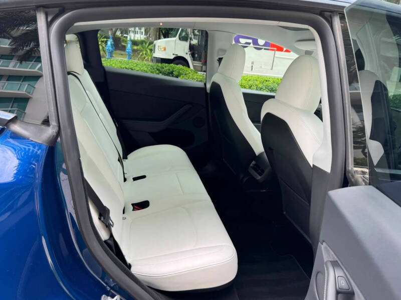 2024 Tesla Model Y Long Range