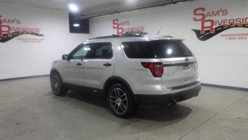 2018 Ford Explorer Sport