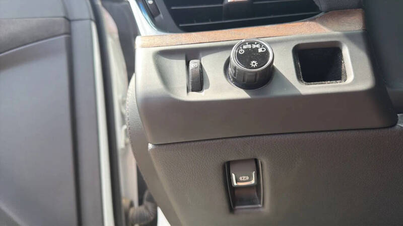 2017 Cadillac Escalade Premium Luxury