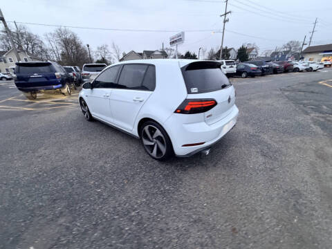 2020 Volkswagen Golf GTI S