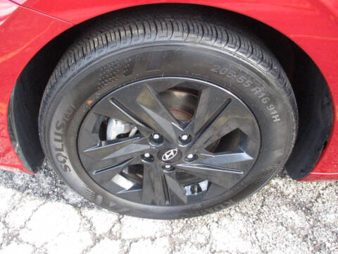 2023 Hyundai Elantra SEL