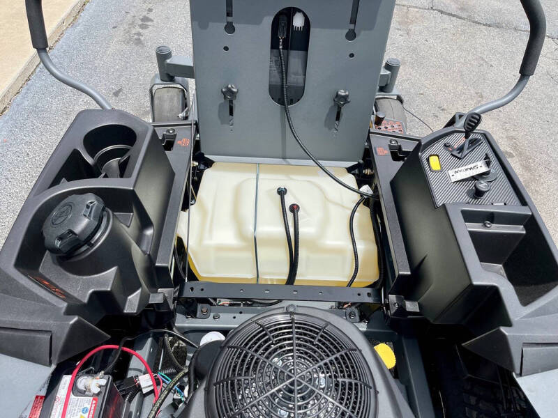 2025 Spartan Mowers Shield 42