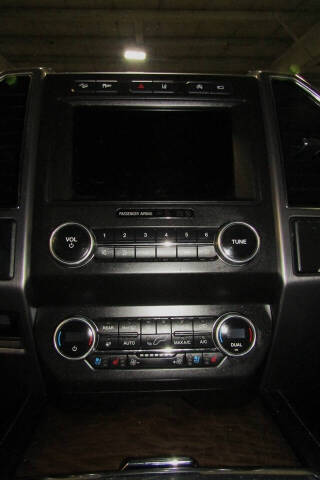 2021 Ford Expedition Platinum