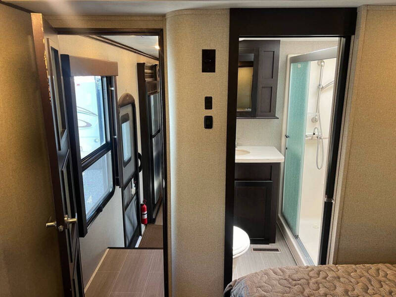 2018 Keystone RV Raptor