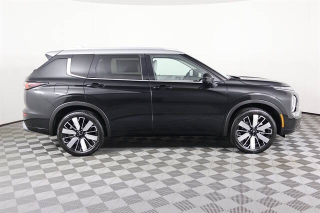2025 Mitsubishi Outlander PHEV SEL Platinum Edition