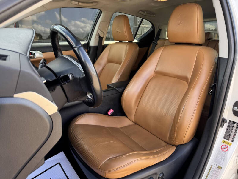 2012 Lexus CT 200h