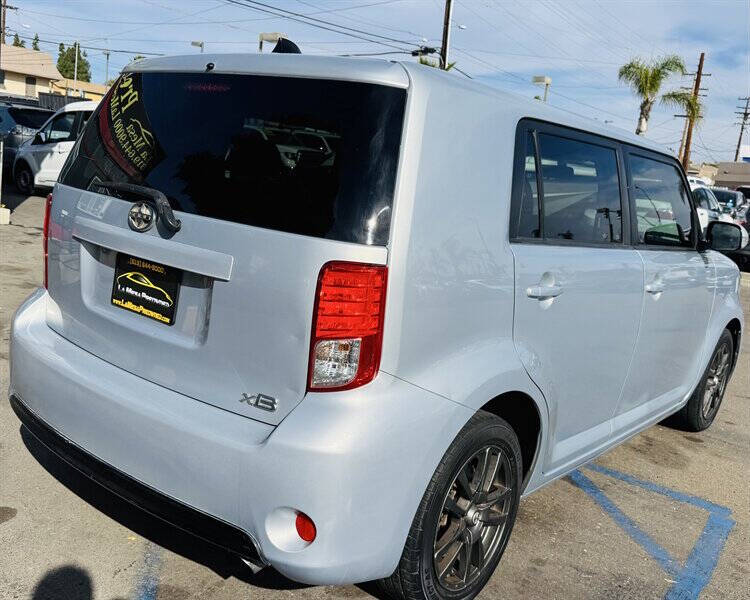 2013 Scion xB 10 Series