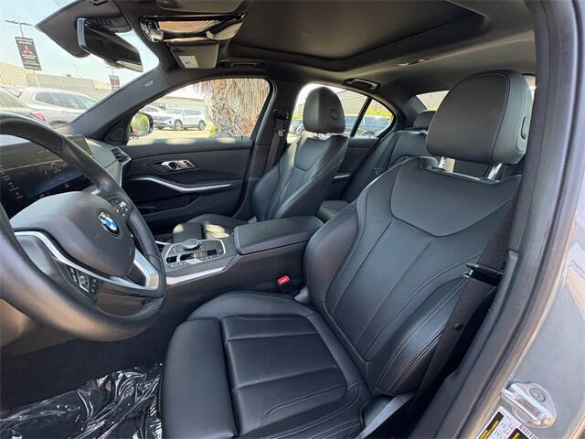 2023 BMW 3 Series 330i